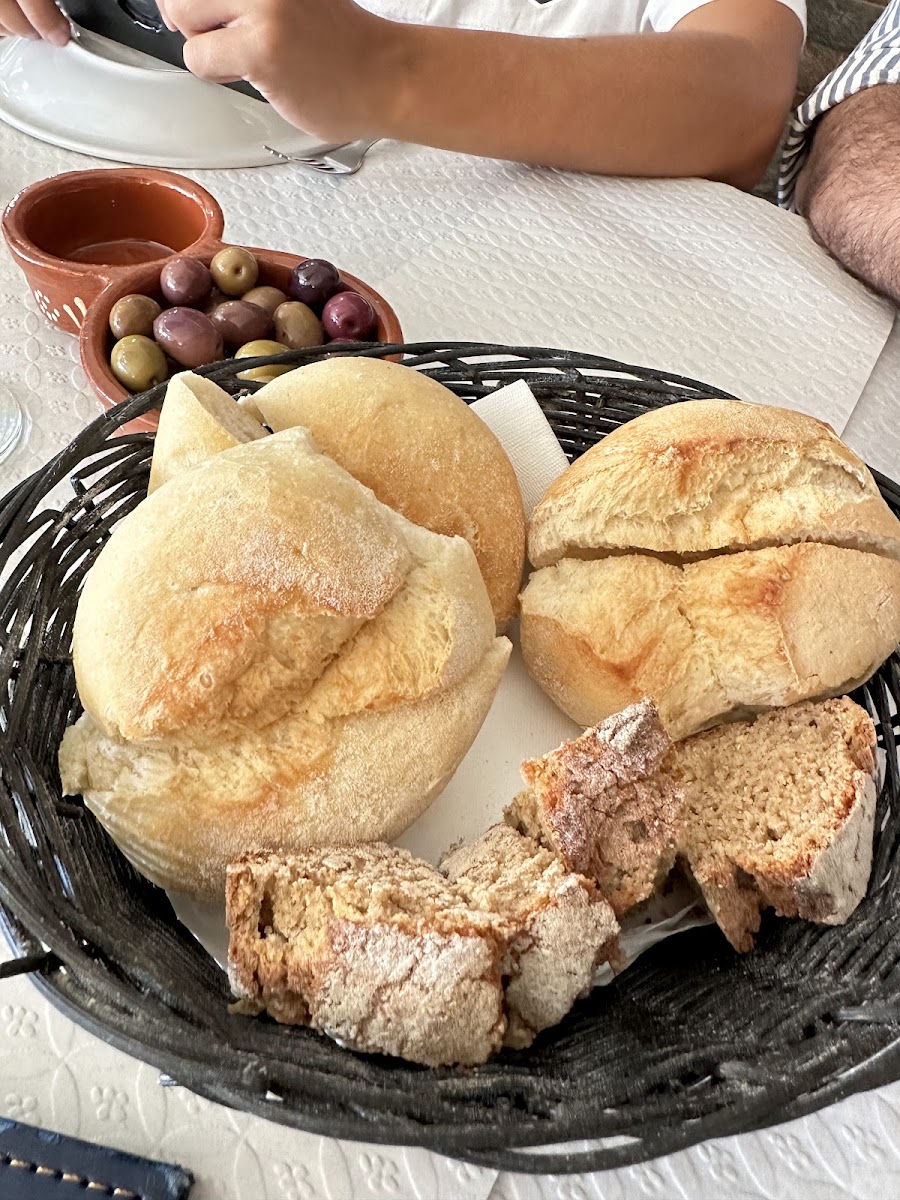 Restaurante O Pic Pic Churrasqueira Lda (São Paio Merelim)-2